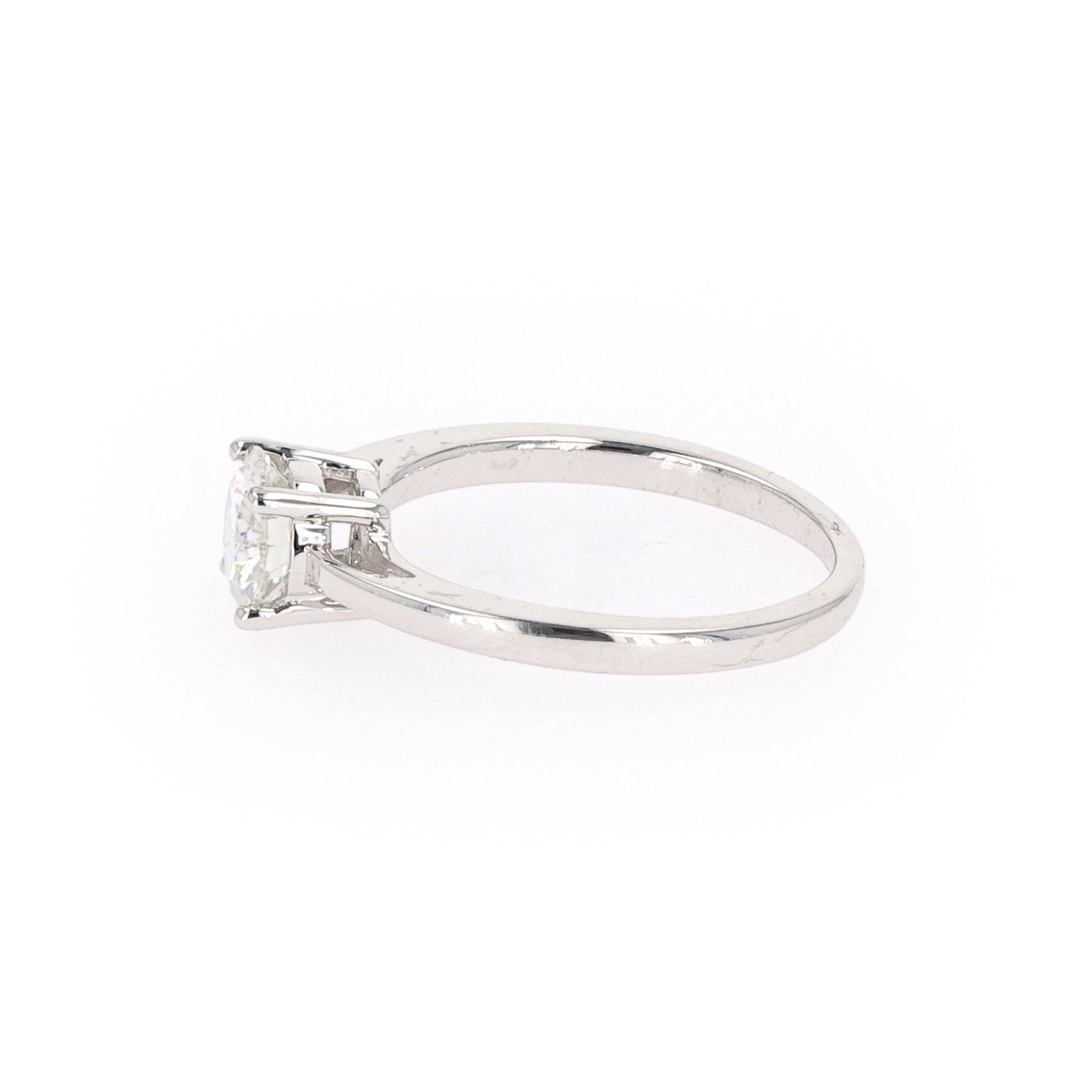 1.00 CTW DEW Round Forever Classic™ Moissanite Ring